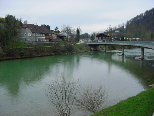 Lo Steyr vicino al ponte del generale.