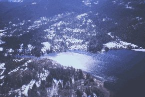 Il lago nel punto in cui inizia a formarsi il Sitkoh River.