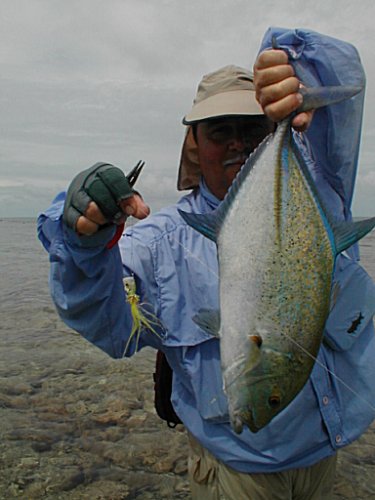 Claudio Tosti con un bel blue catturato con il popper.